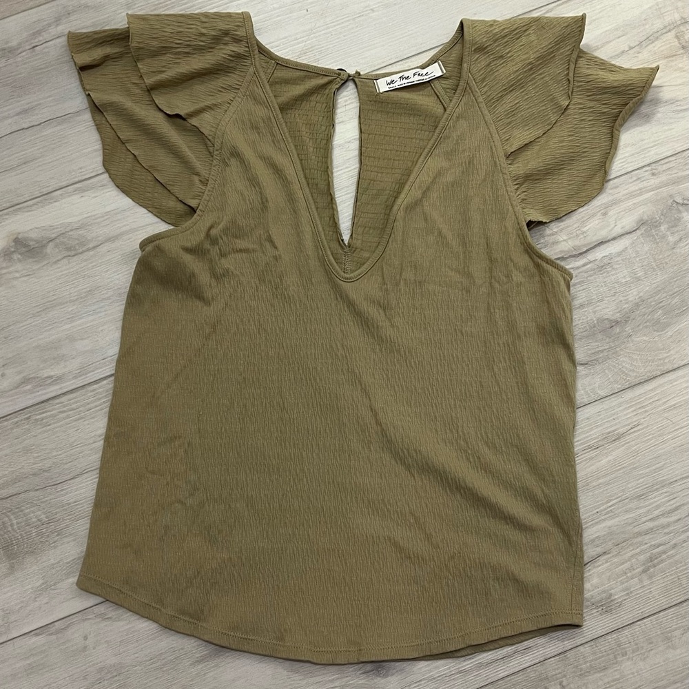 Free People We the Free flutter sleeve Vneck